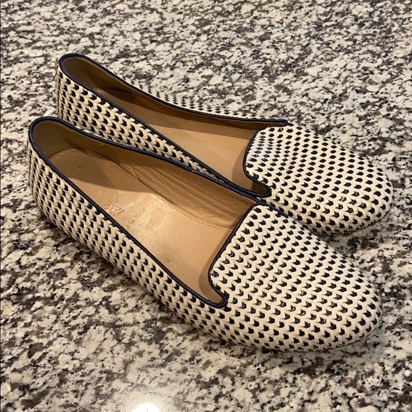 J. Crew Shoes - J. Crew Leather Flats (Made in Italy)